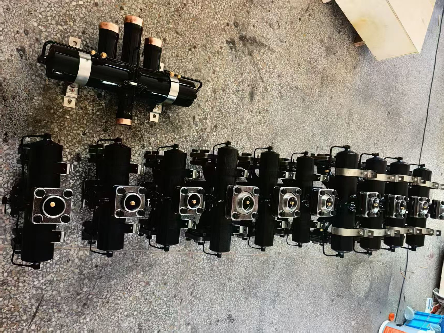 customize valve 4 Customized 4 Way Reversing Valve,3 Way Heat Recovery Valve Defrosting Valve